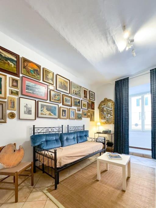 Vatican Art Apartment Rom